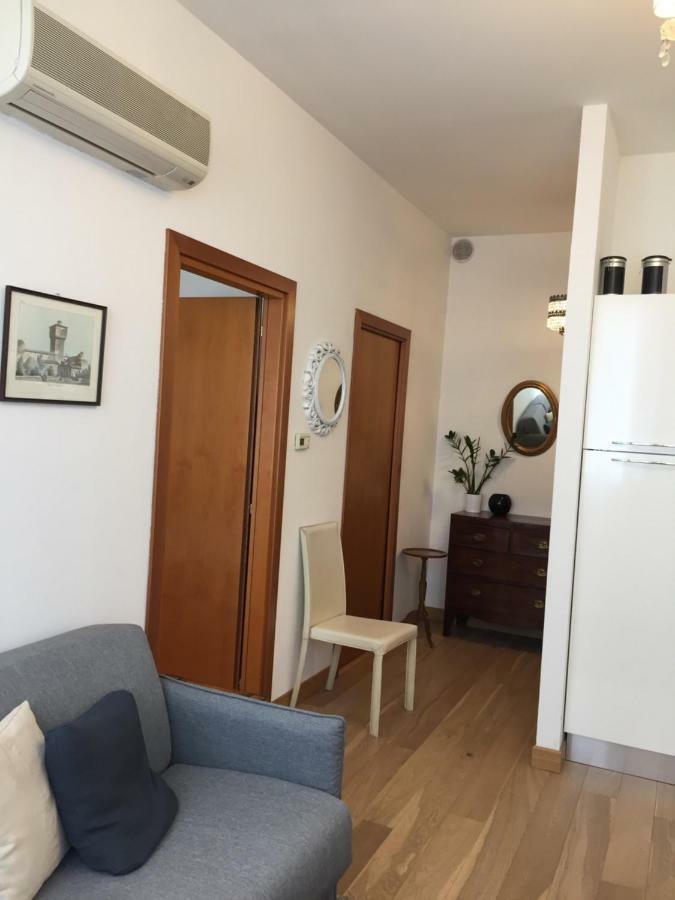 Elegant Apartment Виченца Экстерьер фото