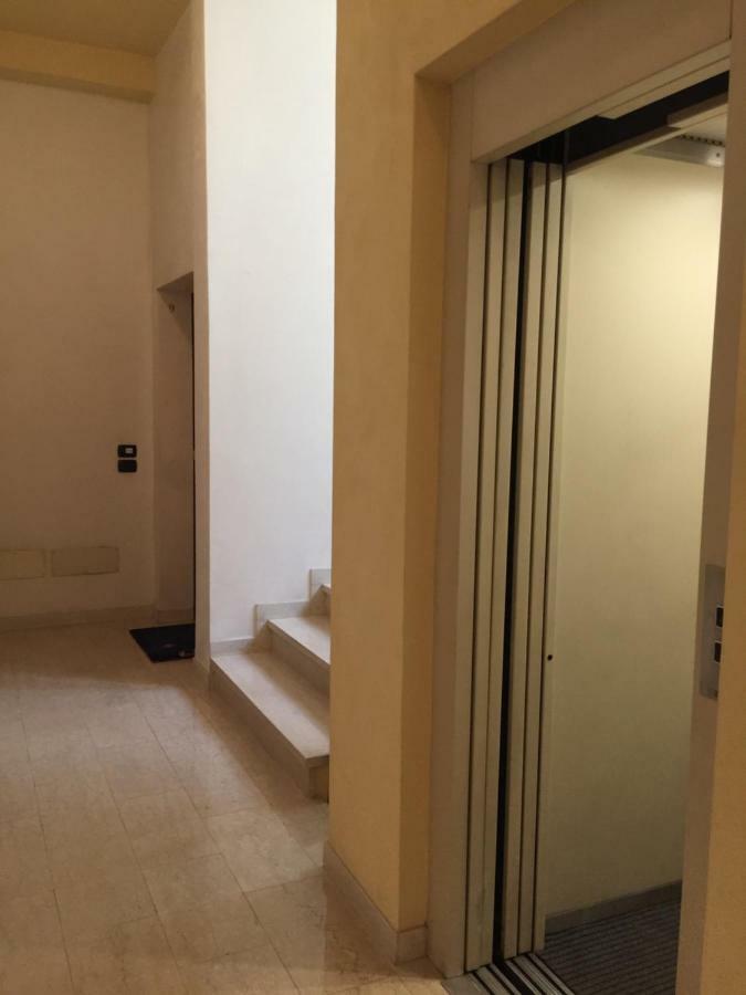 Elegant Apartment Виченца Экстерьер фото